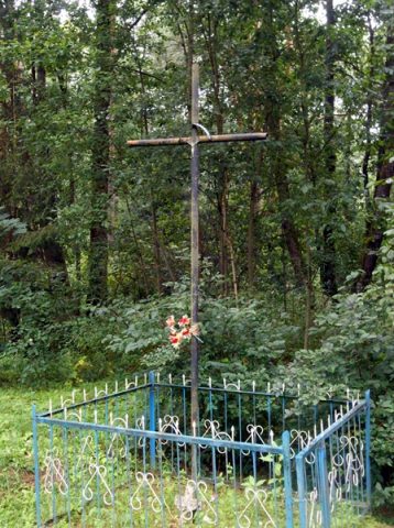 Krzyż w Terebejnie. Fot. Dźmitry Hurniewic