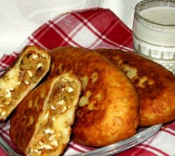 Nadziewane pierożki na kefirze