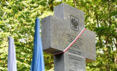 Ukraina: Uroczyste obchody 80. rocznicy zagłady przedstawicieli polskiej inteligencji w Czarnym Lesie Ukraina: Uroczyste obchody 80. rocznicy zagłady przedstawicieli polskiej inteligencji w Czarnym Lesie