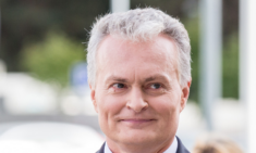 Prezydent Litwy przyjął przypominającą dawkę szczepionki przeciwko COVID-19