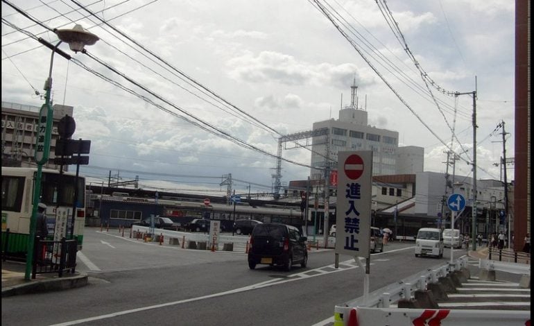 Rosja potępia morderstwo byłego premiera Japonii