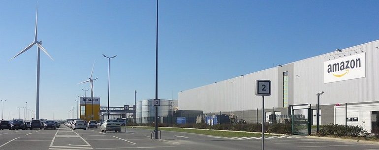 Władze USA ukarały Amazon za dostarczanie przesyłek na okupowany przez Rosję Krym