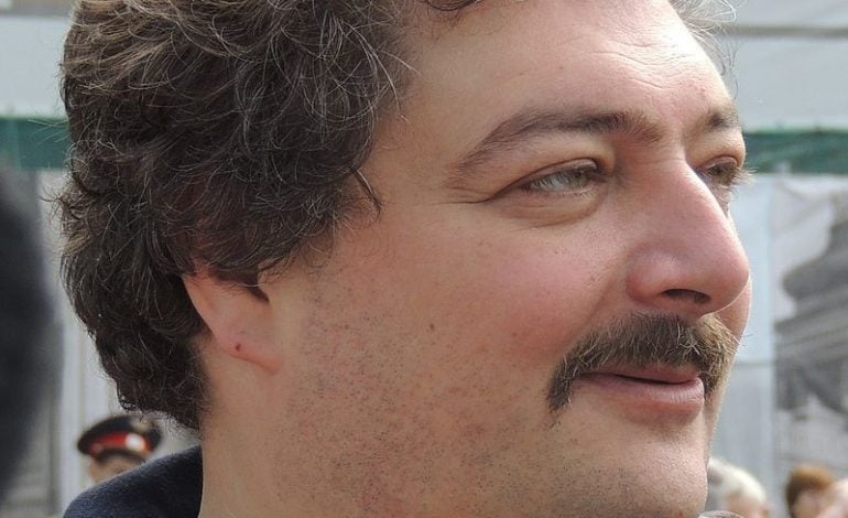 Bellingcat: Truciciele z FSB próbowali zabić też rosyjskiego pisarza!