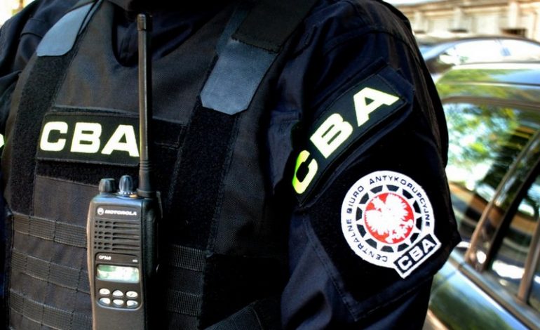 Zabezpieczono samochód, mieszkania i gotówkę. Nowe działania CBA w sprawie Sławomira Nowaka