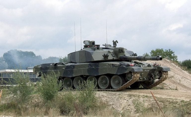 Nieoficjalnie: Wielka Brytania rozważa dostarczenie Ukrainie czołgów Challenger 2