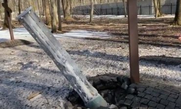 Moskiewscy terroryści ostrzelali cmentarz katyński i innych ofiar komunizmu w Charkowie (WIDEO)