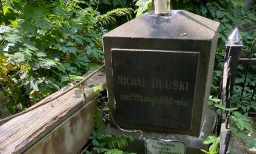 Bajkowy cmentarz Bajkowa w Kijowie (FELIETON)