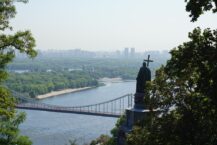 Muzeum korupcji z “domem Putina”. Nietypowy spacer po Kijowie (cz.2)