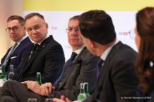 Prezydent: To Putin ma błagać o pokój