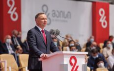 Przemówienie prezydenta Polski Andrzeja Dudy do Gruzinów wygłoszone na Placu Wolności w Tbilisi (CAŁY TEKST)