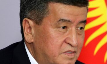 Prezydent Kirgistanu przyleciał do Moskwy, ale nie mógł obserwować parady, bo w jego delegacji wykryto koronawirusa