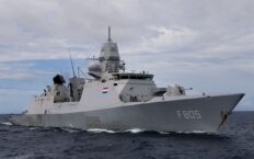 Rosja przeprowadziła pozorowany atak na holenderską fregatę na Morzu Czarnym Rosja przeprowadziła pozorowany atak na holenderską fregatę na Morzu Czarnym