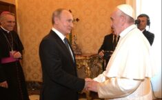 Putin do papieża: Możemy wspólnie bronić chrześcijan
