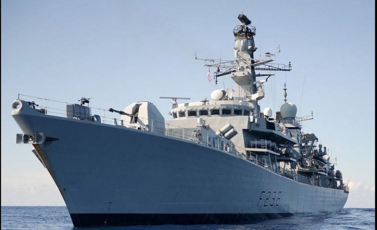 Rosyjski okręt podwodny uderzył w sonar brytyjskiej fregaty (WIDEO)