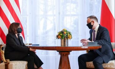 Wiceprezydent USA i premier Kanady w Polsce. 50 mld dolarów na pomoc Ukraińcom
