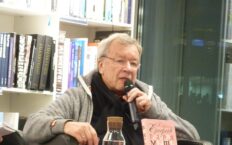 Znany rosyjski pisarz: Atak historyczny na Polskę niczego Rosji nie da. Polska nauczyła się Rosji przeciwstawiać i dobrze ją zna