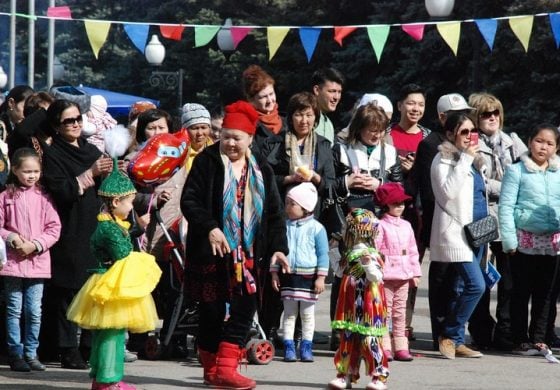 Rosjanie i Ukraińcy w gronie najnieszczęśliwszych narodów świata. Kazachowie, Ormianie i Azerowie wśród najszczęśliwszych