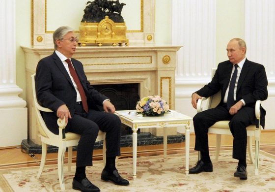 Prezydent Kazachstanu: Relacje z Rosją rozwijają się dynamicznie