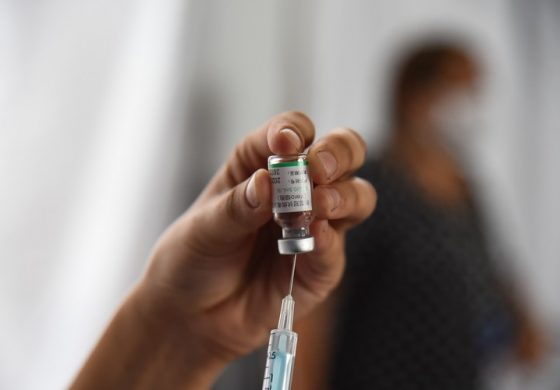 Czerwony Krzyż przekazał Gruzji 100 tys. dawek chińskiej szczepionki