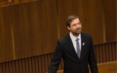 Minister zdrowia Słowacji rezygnuje z powodu rosyjskiej szczepionki na koronawirusa Minister zdrowia Słowacji rezygnuje z powodu rosyjskiej szczepionki na koronawirusa
