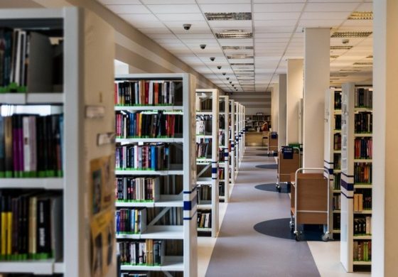 Rosja: Liczba użytkowników bibliotek w 2020 roku zmniejszyła się o 8,7 mln