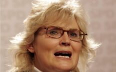 Niemiecka prasa: Minister obrony wygadała się w sprawie Patriotów dla Polski