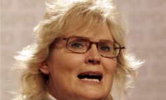 Niemiecka prasa: Minister obrony wygadała się w sprawie Patriotów dla Polski