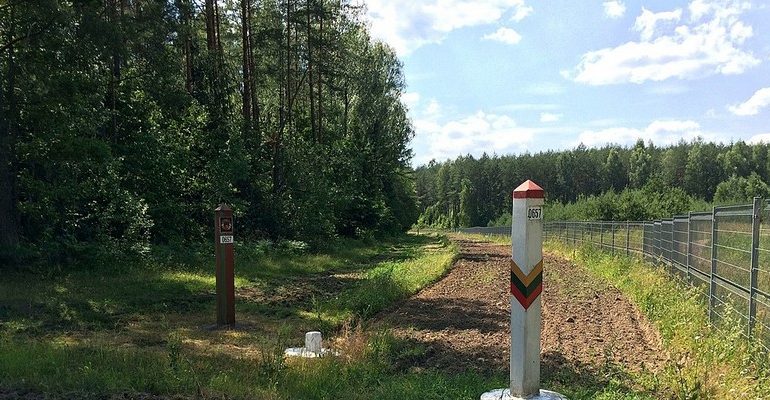 Litwa zaostrza stan wyjątkowy na granicy z Białorusią