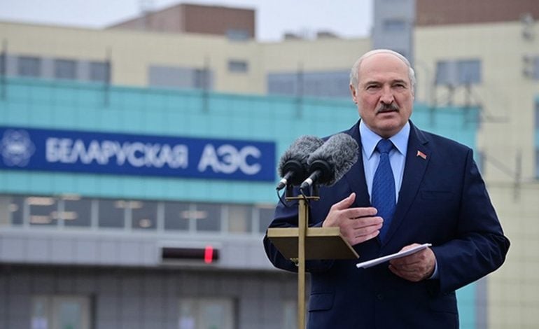 Łukaszenka martwi się stanem demokracji w USA