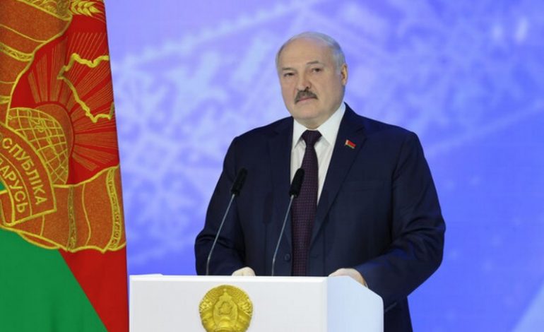 Zarażony koronawirusem Łukaszenka nie pojawił się dziś publicznie, mimo zapowiedzi (WIDEO)