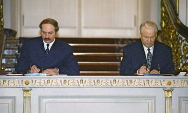 Podpisanie pierwszej umowy o integracji Białorusi i Rosji