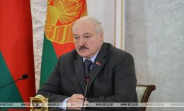 Łukaszenka: Protestujący w Kazachstanie muszą uklęknąć i przeprosić