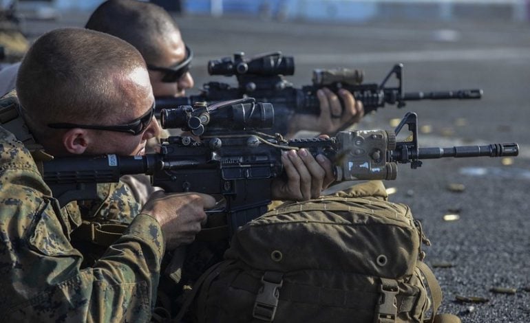 Gruzja będzie produkować drony i karabiny maszynowe M4