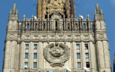 MSZ Rosji za pokojowym rozwiązaniem sytuacji w Kazachstanie