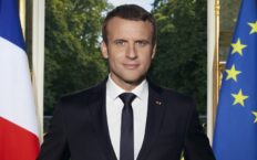Macron rozmawiał z Putinem o stanie Nawalnego i Ukrainie