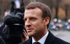 Macron popiera embargo na ropę i gaz z Rosji