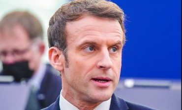 Macron nie wyklucza przekazania Ukrainie samolotów