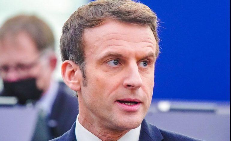 Macron powiedział, że Rosja destabilizuje Kaukaz, Putin i Zacharowa bardzo się zdenerwowali