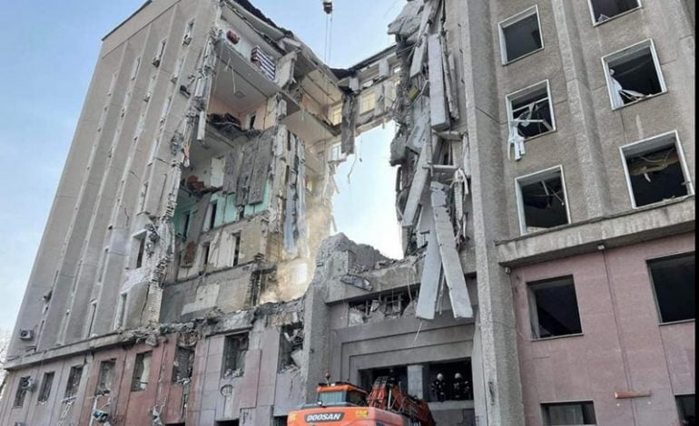 Rośnie liczba ofiar wczorajszego rosyjskiego ostrzału Mikołajowa