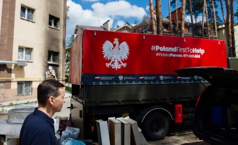 Polski rząd w Buczy, Irpieniu i Borodziance. Otwarcie miasteczek kontenerowych dla tych, którym Rosjanie zniszczyli domy (ZDJĘCIA)