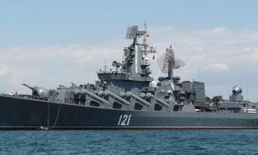 Nowe informacje o pożarze krążownika "Moskwa". Prawdopodobnie został trafiony brytyjskim pociskiem
