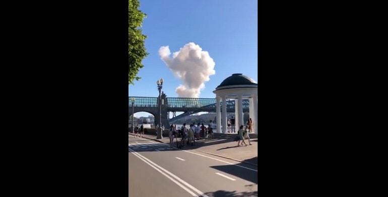 Eksplozja w fabryce fajerwerków w Moskwie (WIDEO)