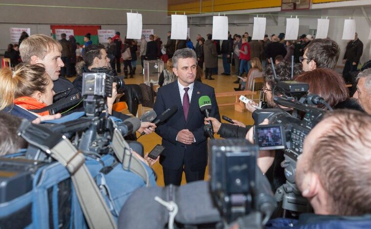 “Prezydent” Naddniestrza zagłosował w wyborach do rosyjskiej Dumy