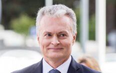 Prezydent Litwy rezygnuje z udziału w izraelskich uroczystościach z okazji 75. rocznicy wyzwolenia Auschwitz. Przyjedzie do Polski