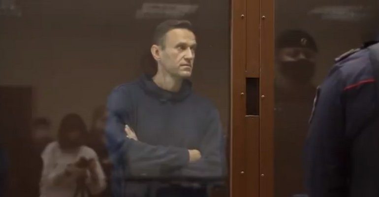 Proces Nawalnego w sprawie obrażenia weterana Armii Czerwonej znowu przełożony