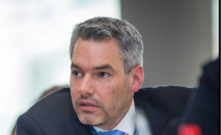 Kanclerz Austrii po rozmowie z Putinem: Było ciężko