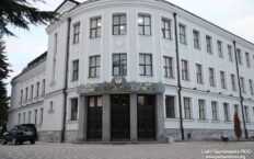 “Parlament Osetii Południowej” przyjął budżet bez kworum