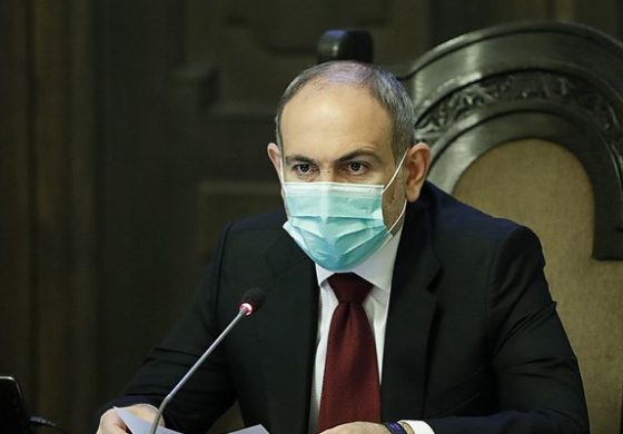 Małgorzata Zawadzka: Armenia po wojnie. Jeden za wszystkich, wszyscy przeciw jednemu (ANALIZA)