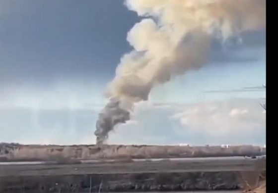 Kolejny dzień, kolejne rosyjskie składy amunicji zniszczone (WIDEO)