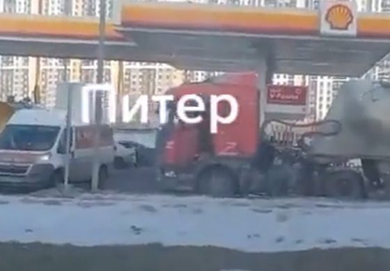 Petersburg: Brutalne pobicie kierowcy ciężarówki, który namalował sobie na samochodzie Z (WIDEO)